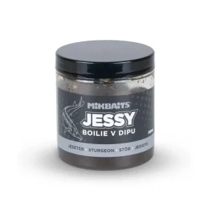 Blesková nabídka - MIKBAITS Boilie v dipu na jesetery Jessy 250ml 20mm